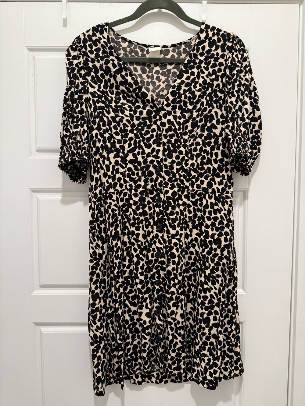 H&M Black and Cream Animal Print V-Neck Mini Dress